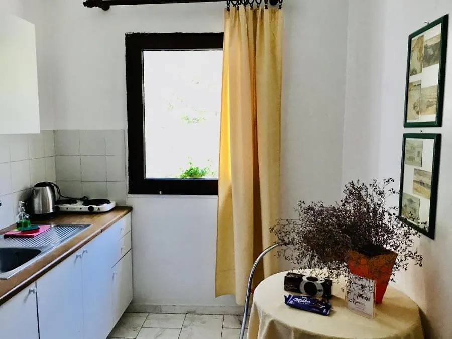 La Mira House Apart otel Neos Marmaras Yunanistan