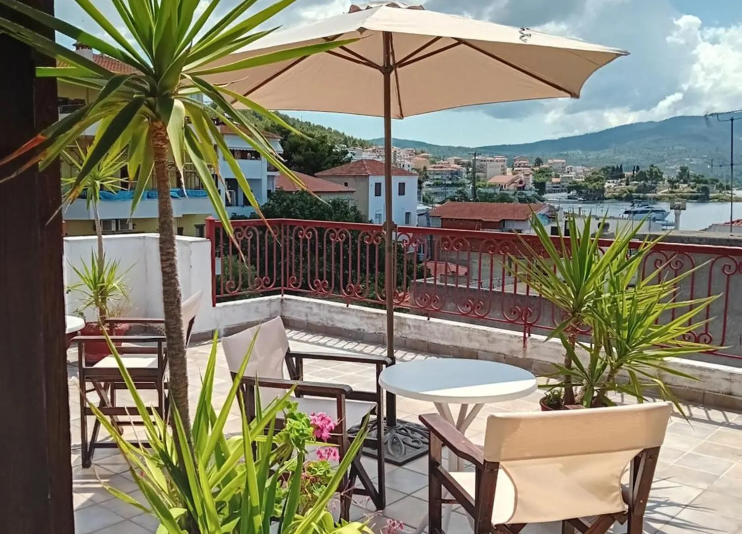 La Mira House Apart otel Neos Marmaras Yunanistan